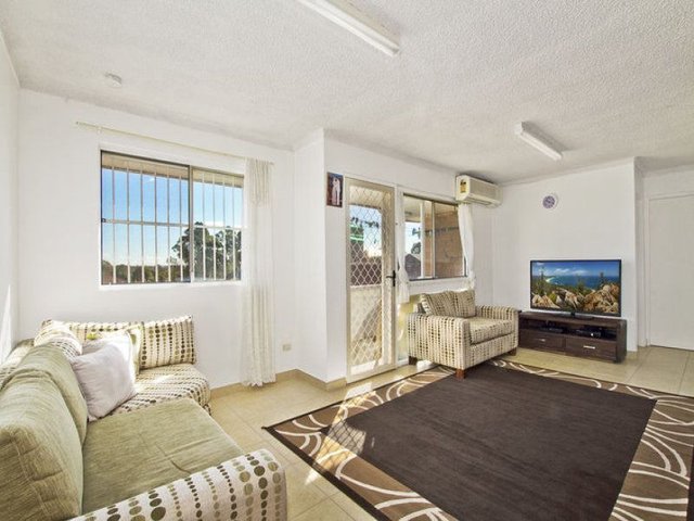 24/64 Sproule Street, NSW 2195