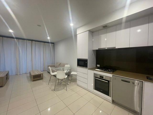 102/32 Russell Street, QLD 4101