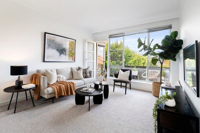 18/32 Ormond Road, VIC 3184