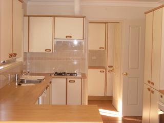 Kitchen (2011-04-29)