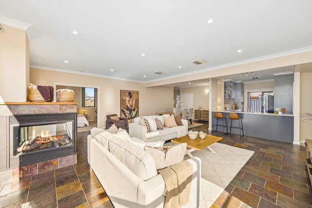 44 Amagula Avenue, ACT 2913