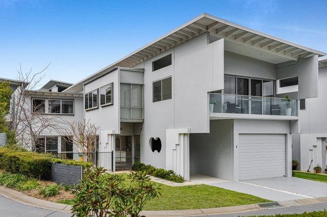 1/72 Glendower Street, NSW 2560