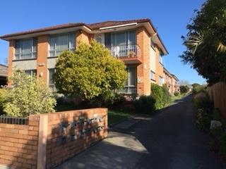 8/124 Atherton Road, VIC 3166