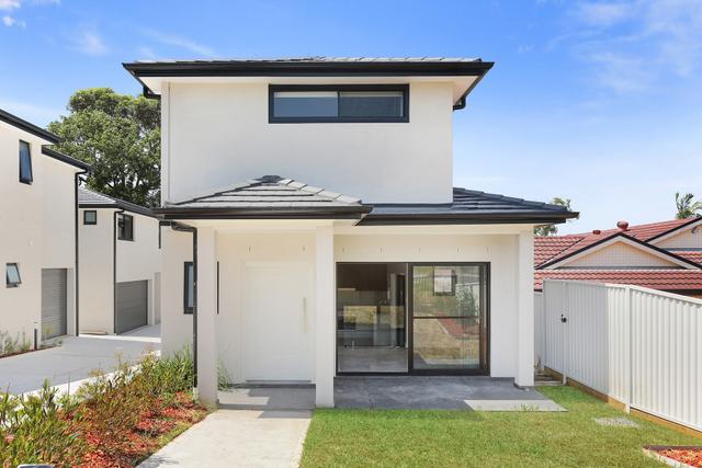 4/6 Canberra Road, NSW 2224