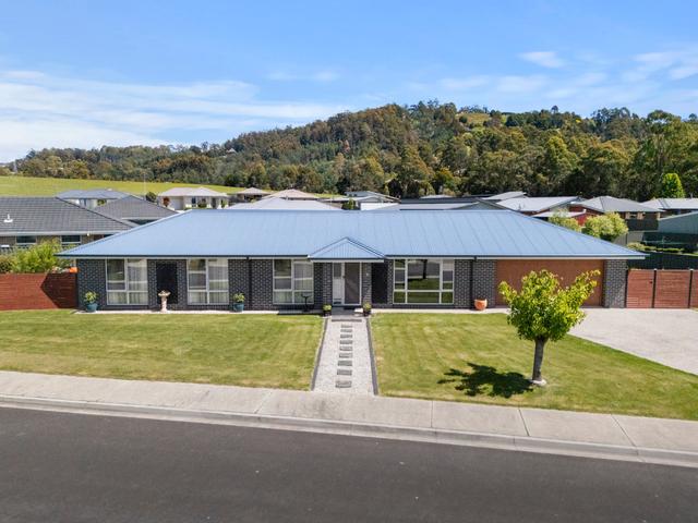 8 McArthur Drive, TAS 7310