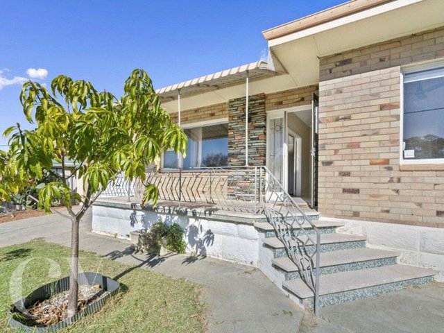 35 Martha Street, WA 6162