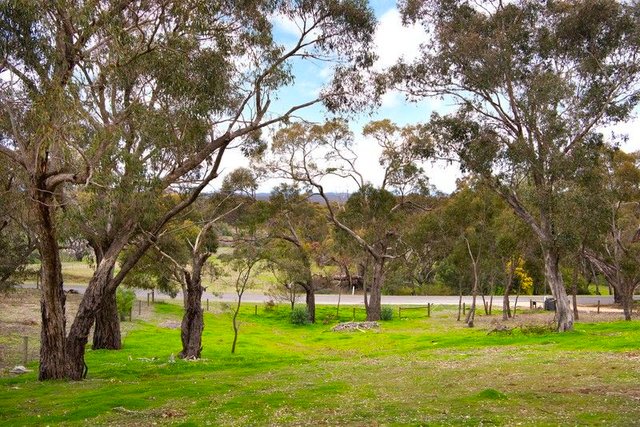 92 Parkins Reef Road, VIC 3463