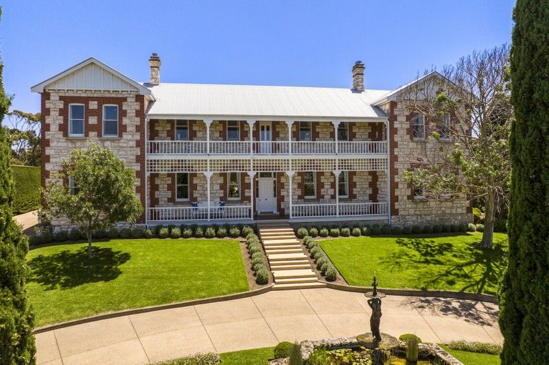 Inside cleaning guru Mama Mila's 1970s family pad in Portsea