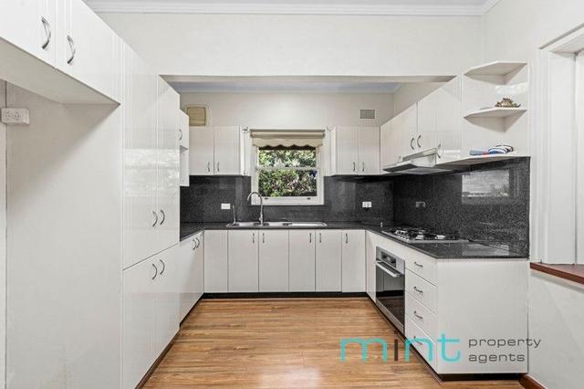 33 Holborow Street, NSW 2132
