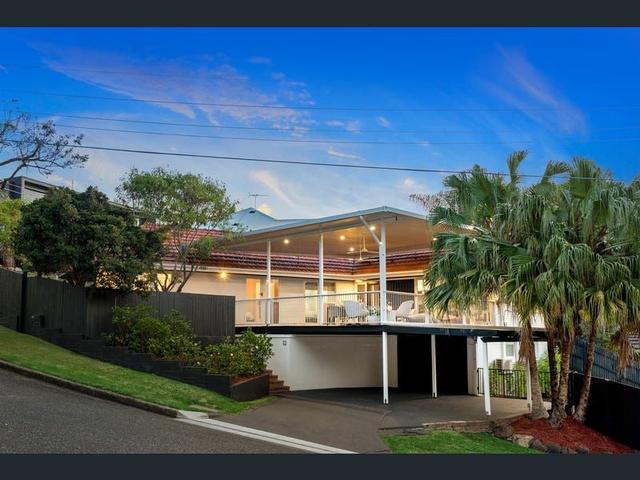 25 Newbolt St, QLD 4121