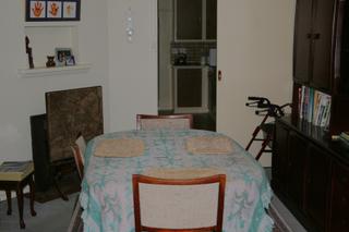 Dining (2005-11-11)