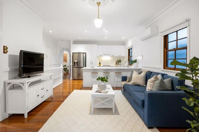 2 Rowsley Street, QLD 4120