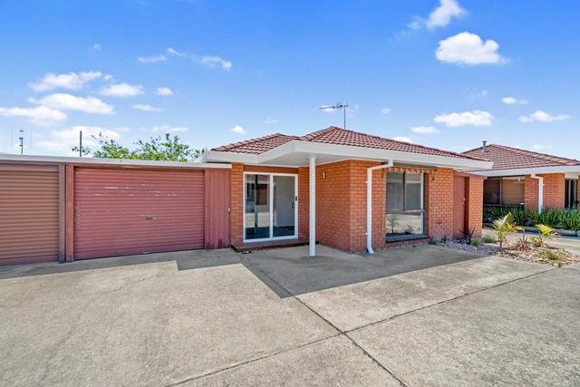 2/10 Glass St, VIC 3850