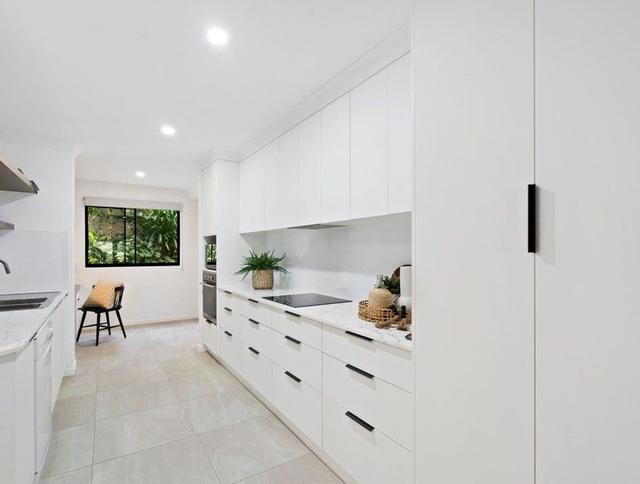 12E/1 Great Hall  Drive, QLD 4220