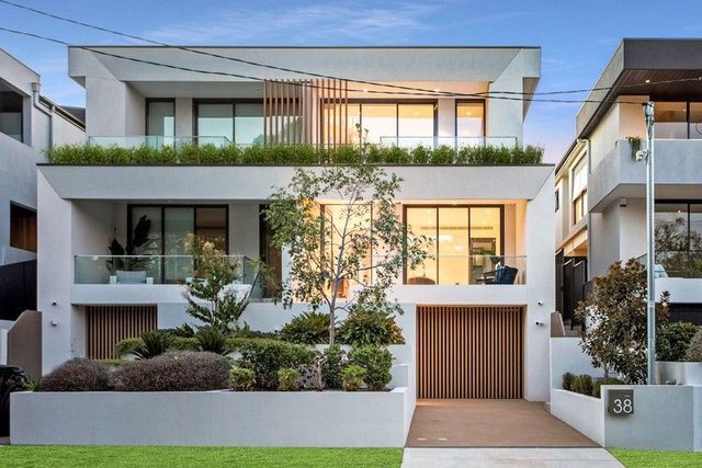 38 Whitfield Parade, NSW 2220