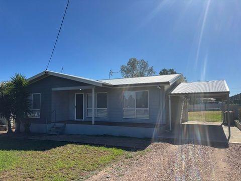 27 Busby St, NSW 2877