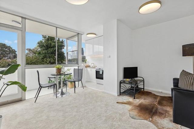 2/441 Alfred Street North, NSW 2089