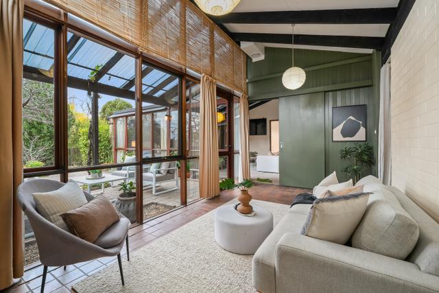 1 Bandjalong Crescent, ACT 2614