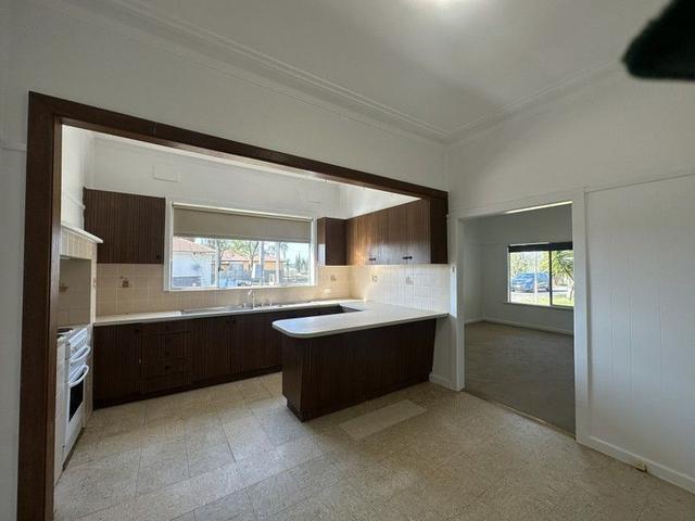 386 Murrumbidgee Ave, NSW 2680