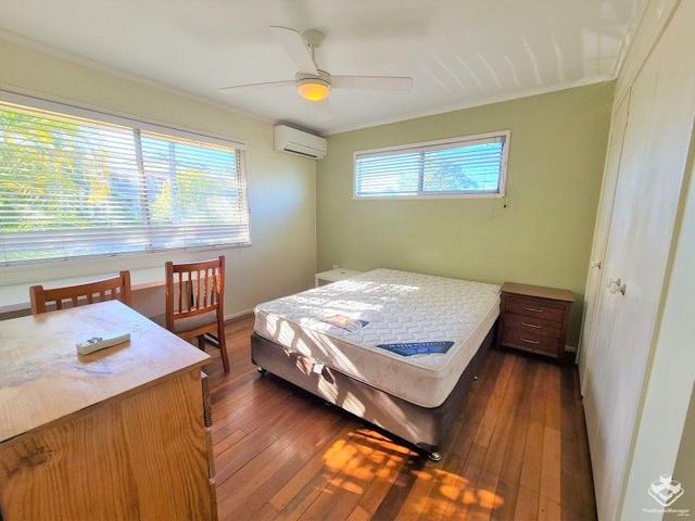 9 Omeo Street, QLD 4109