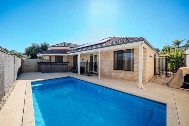 19 Ridglea Link, WA 6030