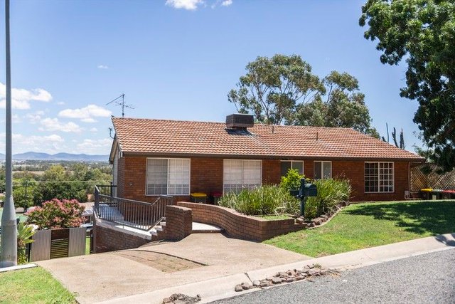 25 Woodbry Crescent, NSW 2340