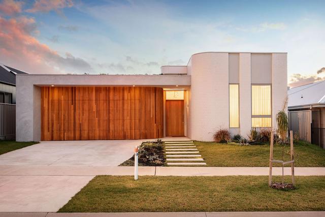 14 Westacott Crescent, VIC 3691
