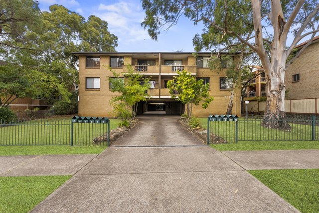 1/22-24 Paton Street, NSW 2160