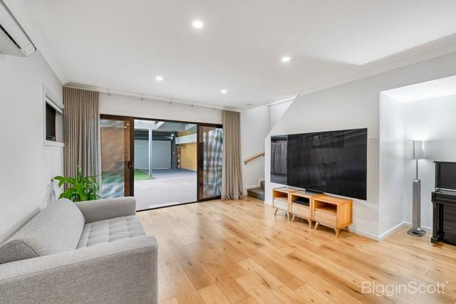 42B Rosamond Road, VIC 3032