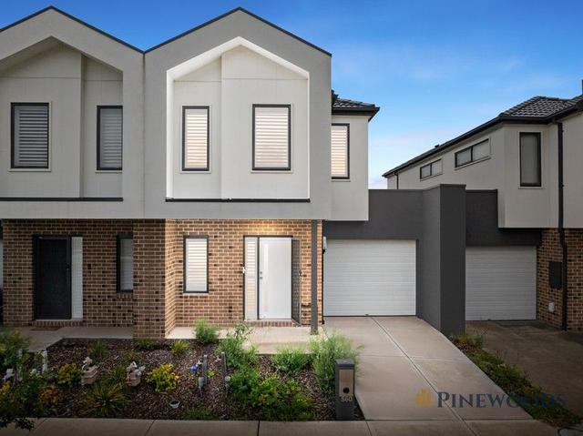 560 Brookfield Boulevard, VIC 3064