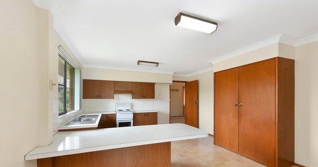 1/3 Mareeba  Crescent, NSW 2444