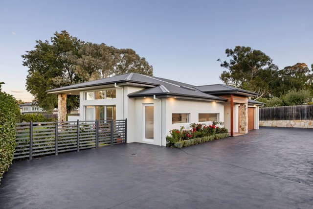 2A Hazelwood Street, NSW 2620