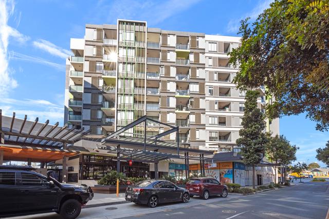 412/16 Aspinall Street, QLD 4012