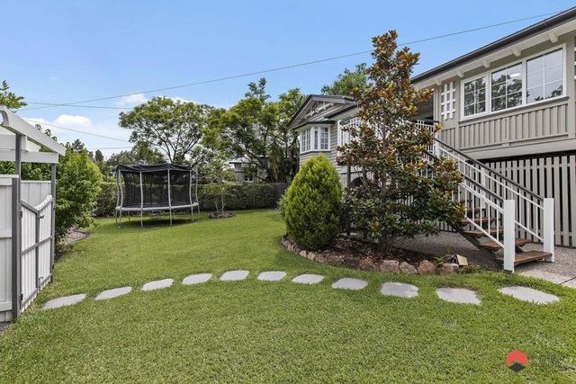 11 Amarina Avenue, QLD 4060