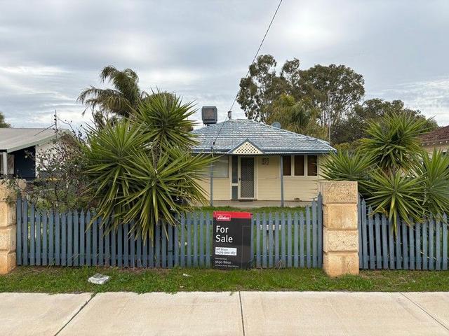 12 Melbourne Street, WA 6510