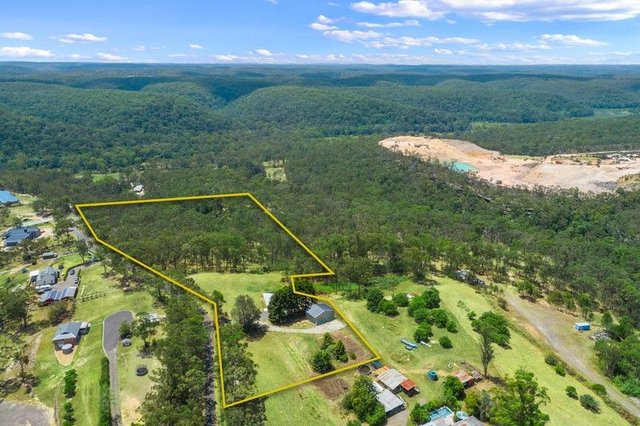 16 Carmichael Place, NSW 2758