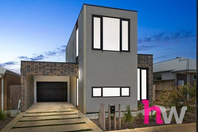 9 Wurrak Crescent, VIC 3228