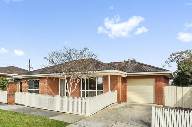 2/18 Donvale Drive, VIC 3224