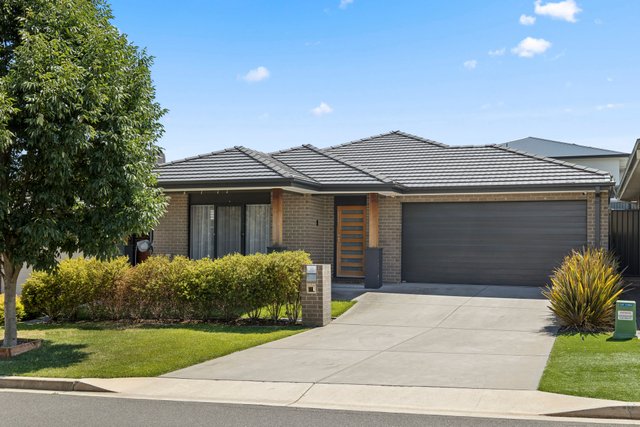 11 Insley Street, NSW 2620