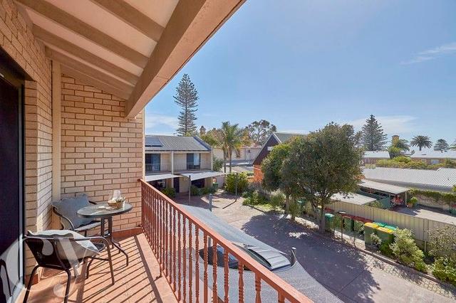 2/5 Swanbourne Street, WA 6160