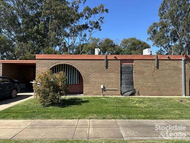 2/16 Maple Street, VIC 3630