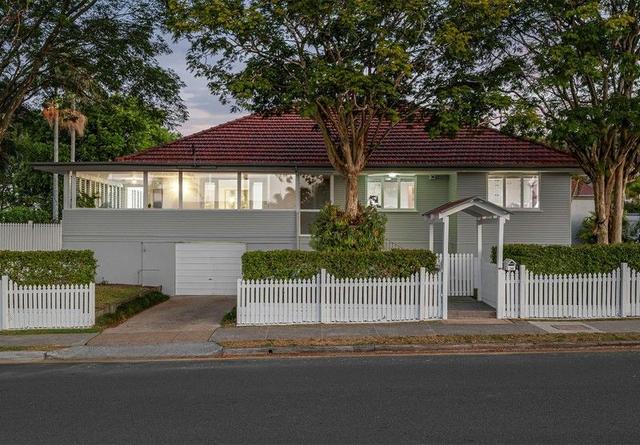 14 Loreburn Street, QLD 4122