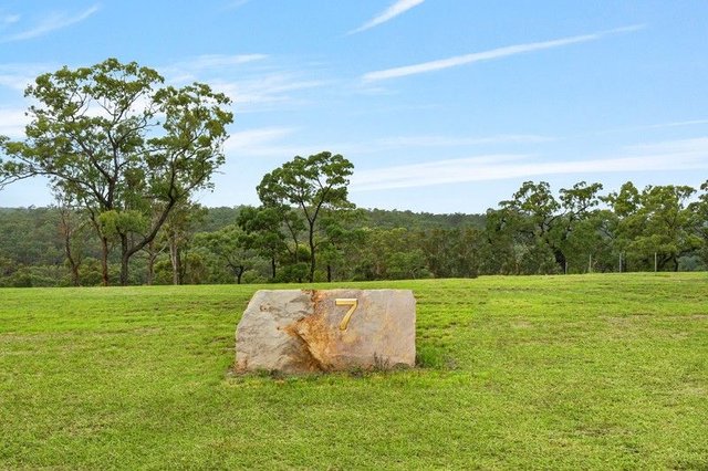 7 Bloodwood  Place, NSW 2156