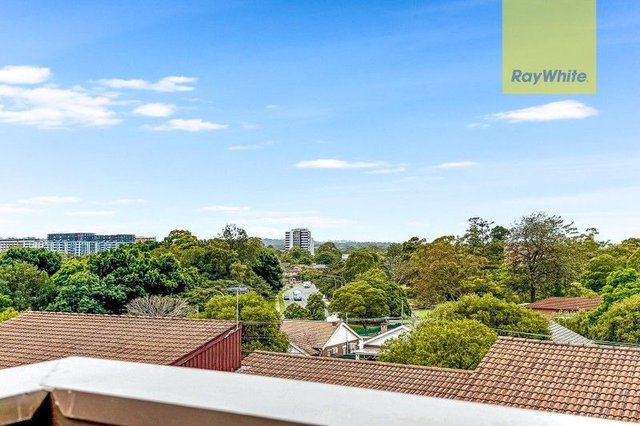8/8 Una Street, NSW 2150
