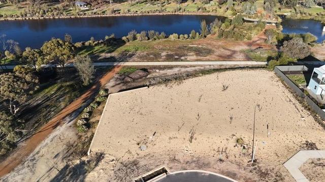 15 Kaatanup  Loop, WA 6317