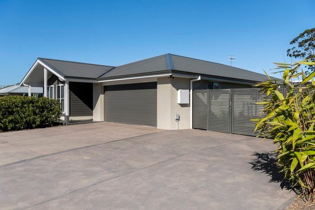 11 Iluka Crescent, NSW 2539