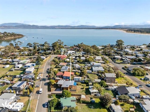 11 Fifth Avenue, TAS 7173