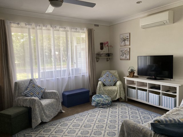 13A Larmer Cl, NSW 2537