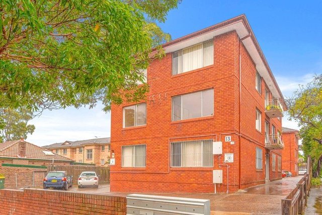 4/13 Second Avenue, NSW 2194