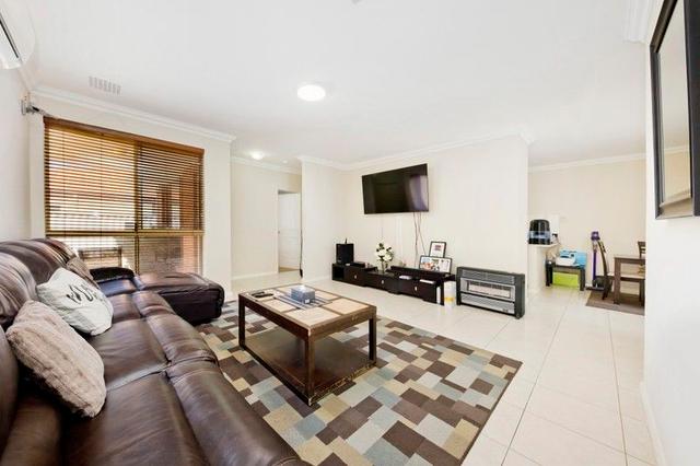 15b Cobham Avenue, WA 6061